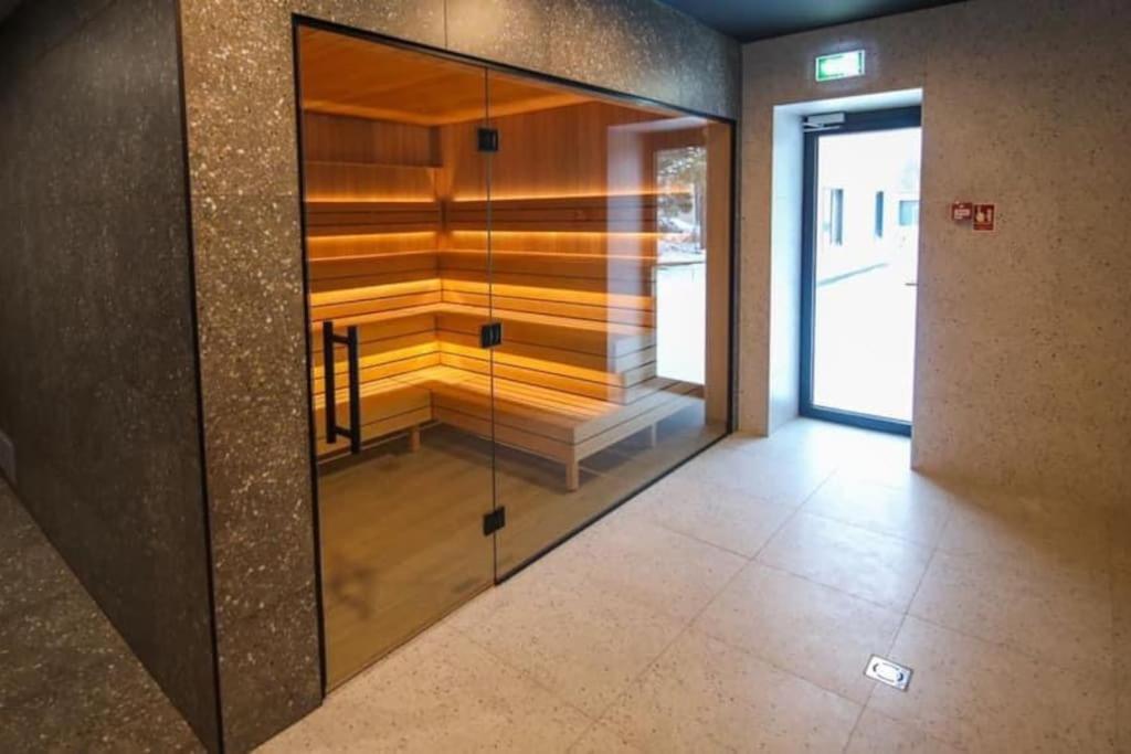 Lovely Apartment By The Sea. Ķesterciems エクステリア 写真
