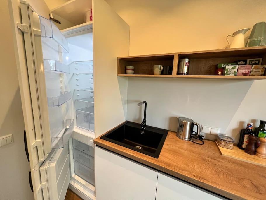 Lovely Apartment By The Sea. Ķesterciems エクステリア 写真