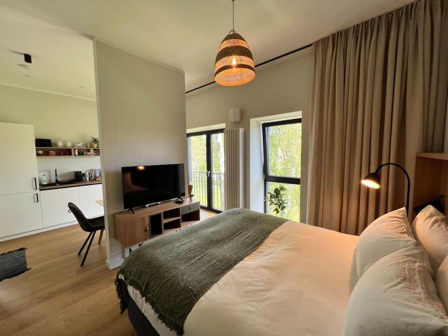 Lovely Apartment By The Sea. Ķesterciems エクステリア 写真